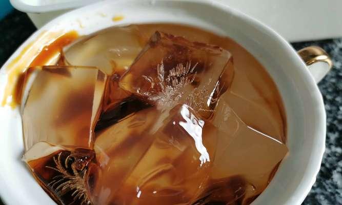 自制红糖冰粉怎么做？有哪些步骤和技巧？  第1张