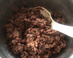 自制红豆馅怎么做？有哪些常见问题及解决方法？