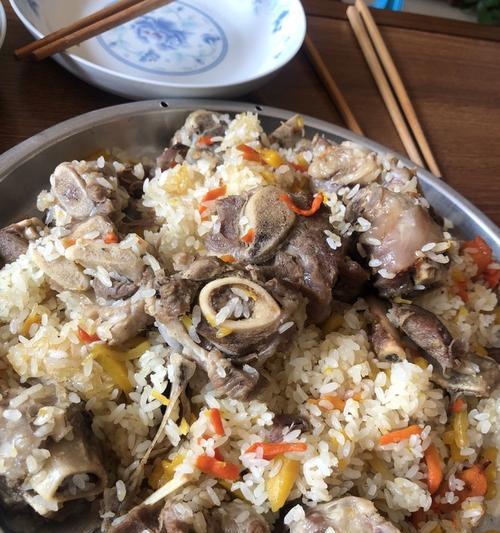 如何用电压力锅做出美味的抓饭？抓饭电压力锅版的常见问题有哪些？