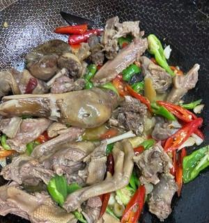 煮鸭子的做法是什么？如何煮出鲜嫩多汁的鸭子？  第2张
