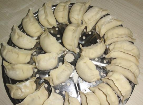 煮水饺的做法是什么？如何煮出完美的水饺？  第3张
