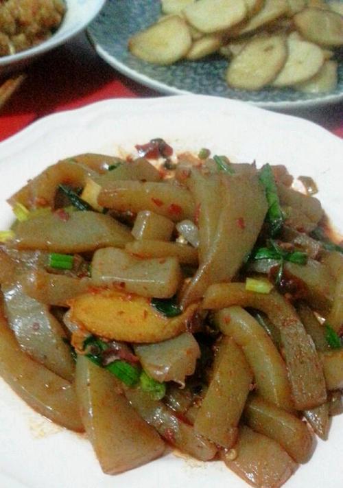 煮魔芋条的做法是什么？如何煮出美味的魔芋条？  第3张
