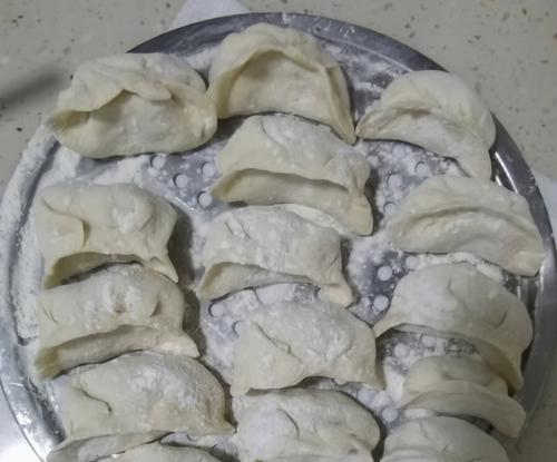 煮饺子的做法是什么？如何煮出完美的饺子？  第2张