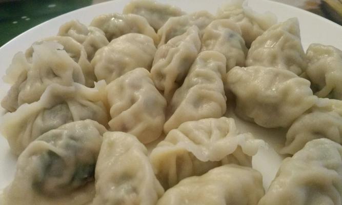 煮饺子的做法是什么？如何煮出完美的饺子？  第3张