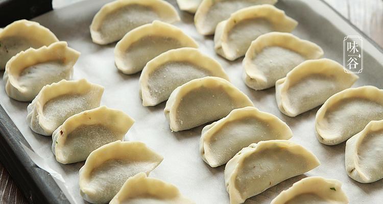 煮饺子不沾不破皮的做法是什么？如何保证饺子完整不粘锅？  第3张