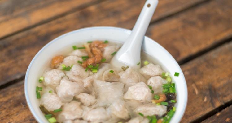 竹笋肉丸的做法是什么？如何做出鲜嫩多汁的竹笋肉丸？  第1张