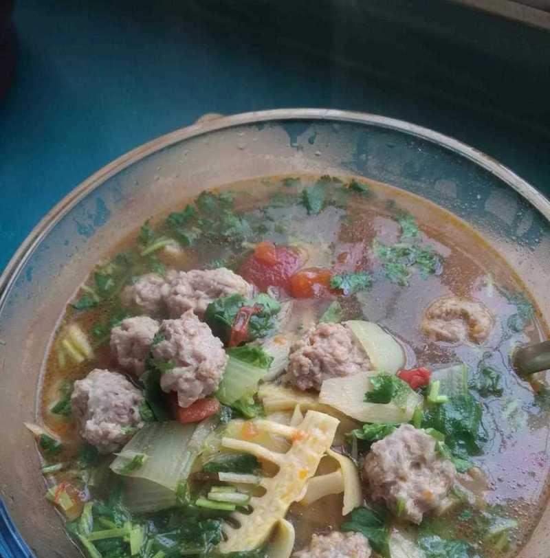 竹笋肉丸的做法是什么？如何做出鲜嫩多汁的竹笋肉丸？  第2张