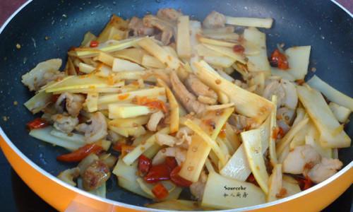 竹笋肉片怎么做才好吃？详细步骤和技巧是什么？  第2张