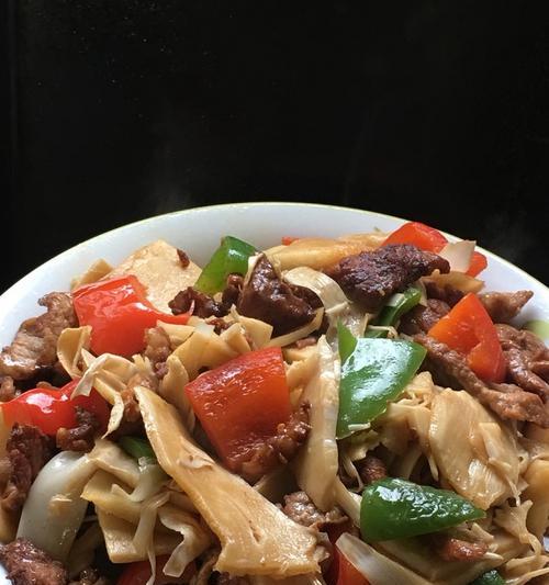 竹笋炒肉丝的做法是什么？如何炒出鲜嫩可口的竹笋炒肉丝？  第2张
