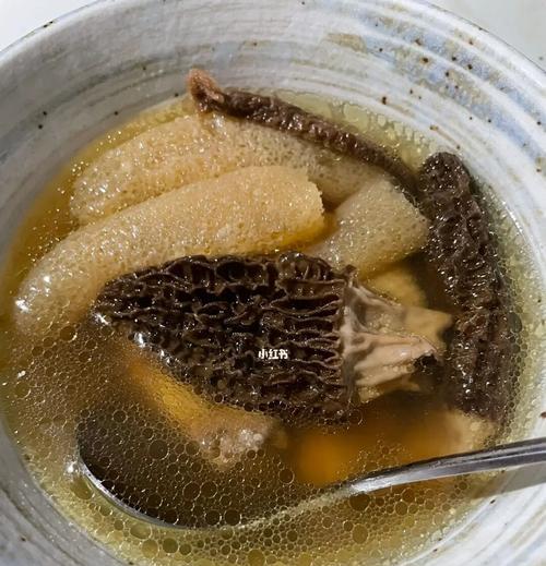 竹荪乌鸡汤的做法是什么？如何在家轻松制作？  第3张