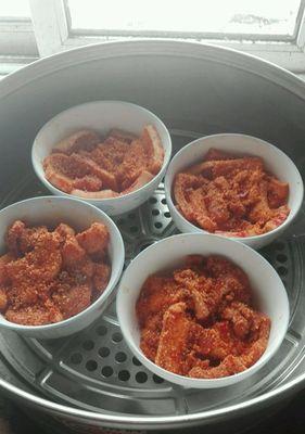 蒸米粉肉的做法是什么？如何蒸出鲜嫩多汁的米粉肉？  第3张