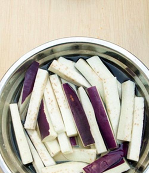 蒸绿茄子怎么做才好吃？步骤和技巧是什么？