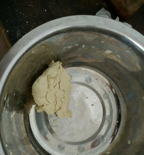 蒸苦荞粑粑的做法是什么？如何制作出地道口感的苦荞粑粑？  第1张
