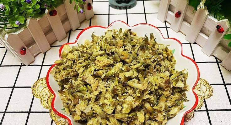 蒸槐花的做法是什么？如何蒸制槐花更美味？  第3张