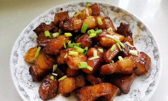 蒸红烧肉的做法是什么？如何蒸出鲜嫩多汁的红烧肉？