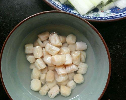 蒸干贝的做法是什么？如何蒸出鲜美的干贝？  第3张
