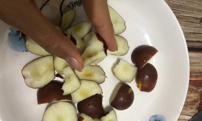 蒸冬枣怎么做？蒸冬枣的正确步骤和技巧是什么？  第3张