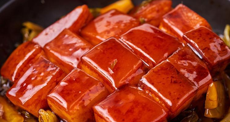 蒸东坡肉皮的做法是什么？如何做出正宗的东坡肉皮？  第3张