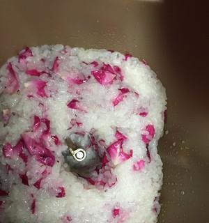 蒸的玫瑰花的做法是什么？如何在家轻松制作？  第3张