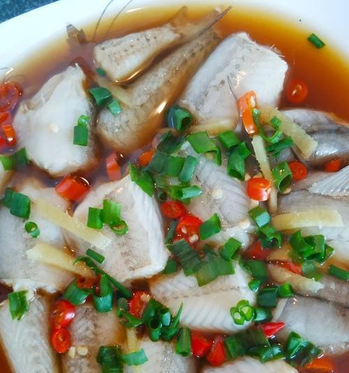 蒸大眼鱼怎么做？步骤和技巧有哪些？  第3张