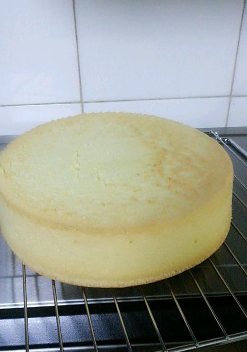 蒸出来的蛋糕怎么做？有哪些常见问题及解决方法？