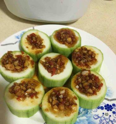 蒸菜蒜蓉蒸丝瓜怎么做？步骤和技巧有哪些？
