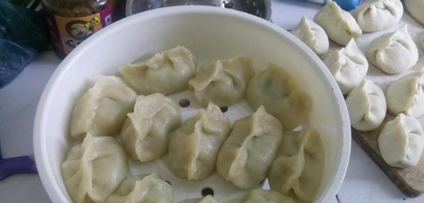 蒸菜烫面蒸饺怎么做？步骤和技巧有哪些？