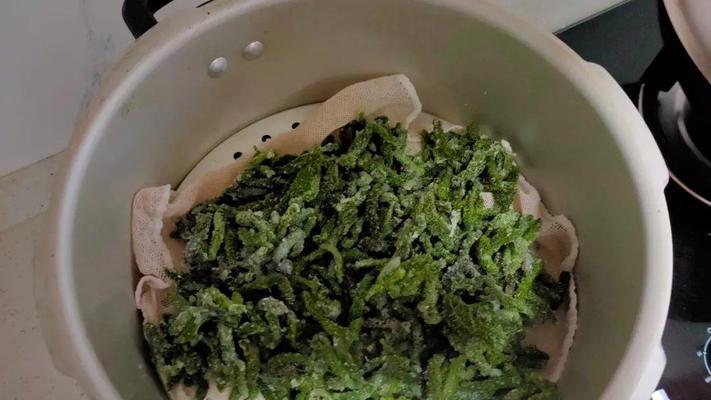 蒸菜毛毛虫怎么做？步骤和技巧是什么？