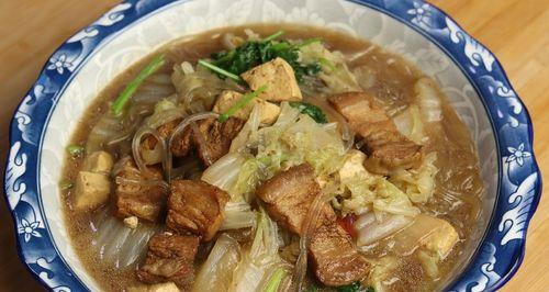 榛蘑猪肉炖粉条白菜怎么做？步骤和技巧有哪些？  第2张
