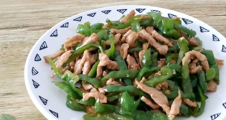榛蘑尖椒肉丝怎么做？步骤和技巧有哪些？  第2张