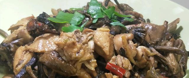榛蘑尖椒肉丝怎么做？步骤和技巧有哪些？  第3张