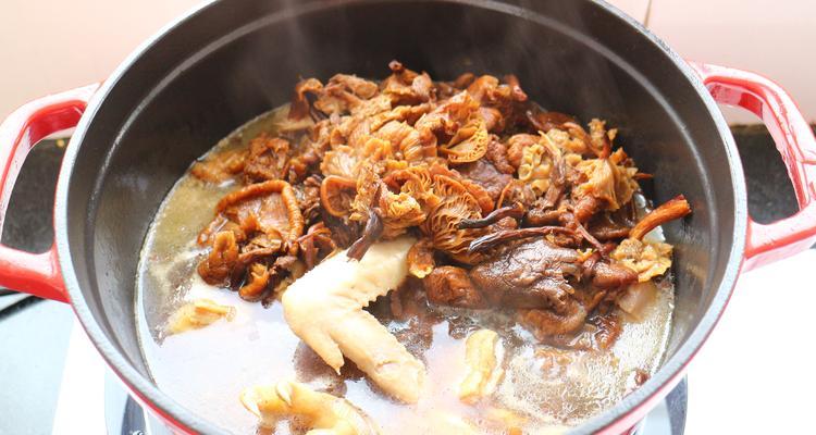 榛蘑炖豆腐怎么做？步骤和技巧有哪些？