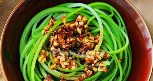 珍选捞汁土豆丝田七怎么做？步骤和技巧是什么？  第2张