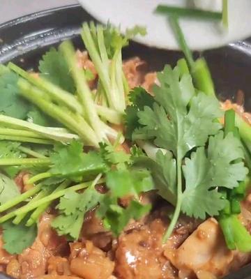 珍鲜菌鸡煲怎么做？步骤和技巧是什么？  第2张