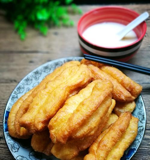 油条做法的做法？如何在家轻松制作美味油条？
