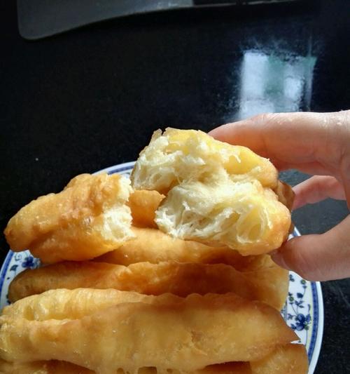 油条遇到茄子怎么做？这道创意菜的步骤是什么？  第3张