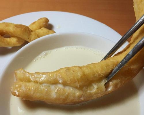 油条豆浆怎么做？在家自制油条豆浆的步骤是什么？  第1张