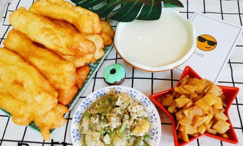油条炒肉怎么做？有哪些步骤和技巧？  第2张
