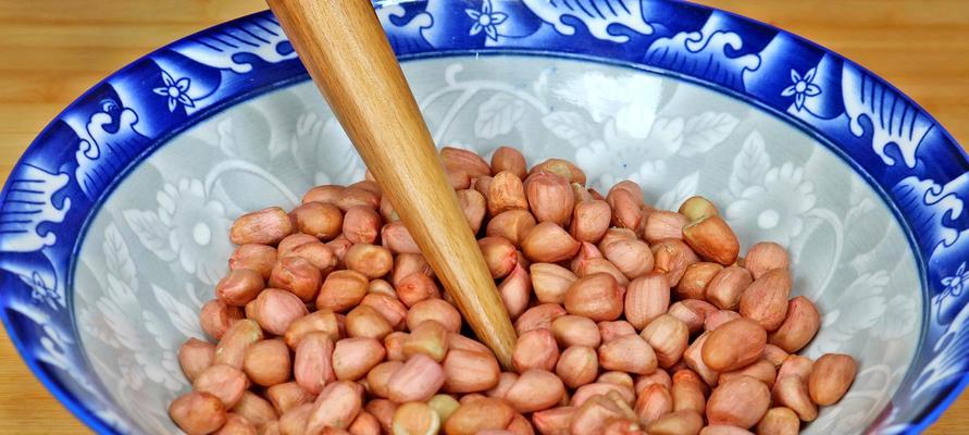 油酥花生仁怎么做？步骤和技巧有哪些？  第3张