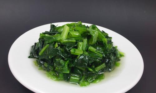 油泼蒜泥菠菜怎么做？步骤和技巧有哪些？  第3张