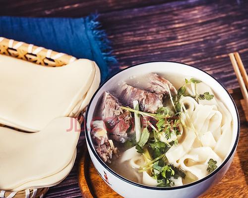 油泼烩面怎么做？步骤详解和常见问题解答？  第2张