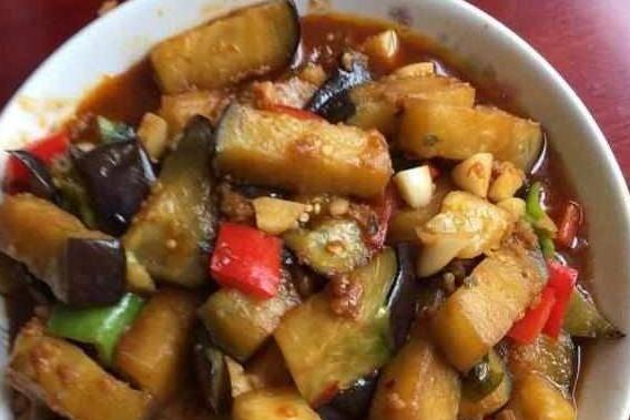 油焖肉末茄子怎么做？步骤和技巧有哪些？  第3张