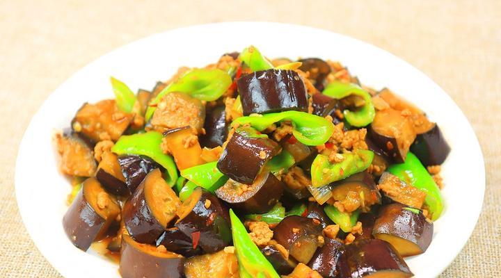 油焖尖椒茄子怎么做？步骤和技巧有哪些？  第3张