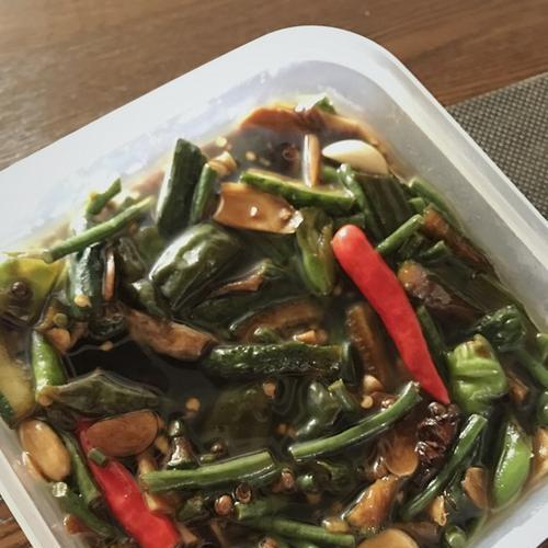 油焖黄瓜咸菜怎么做？步骤和技巧有哪些？  第3张