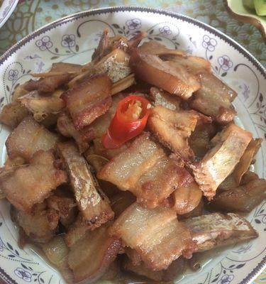 油焖风干翘嘴鱼怎么做？步骤和技巧是什么？  第3张