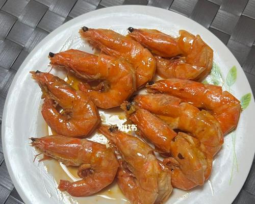 油闷虾怎么做才鲜嫩？详细步骤和常见问题解答？  第2张