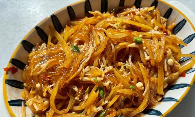 油闷金针菇怎么做？步骤详解及常见问题解答？  第2张