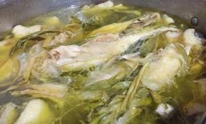 油螺煲鸡汤的做法是什么？步骤详解及常见问题解答？  第3张