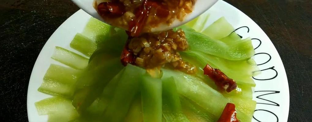 油淋莴苣丝的做法是什么？莴苣丝怎么炒才好吃？  第3张