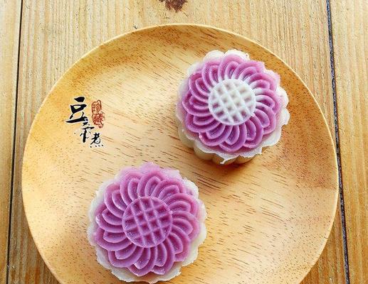 油栗绿豆沙冰皮月饼怎么做？详细步骤和技巧是什么？  第2张